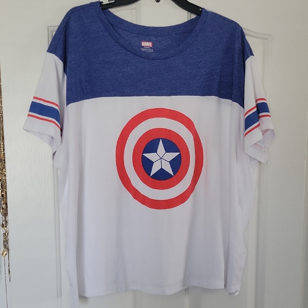 Marvel Captain America Blue and White Women's Tee